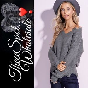 Pre-Order...🧣Fall Fashion🧣Raw Hem Sweater